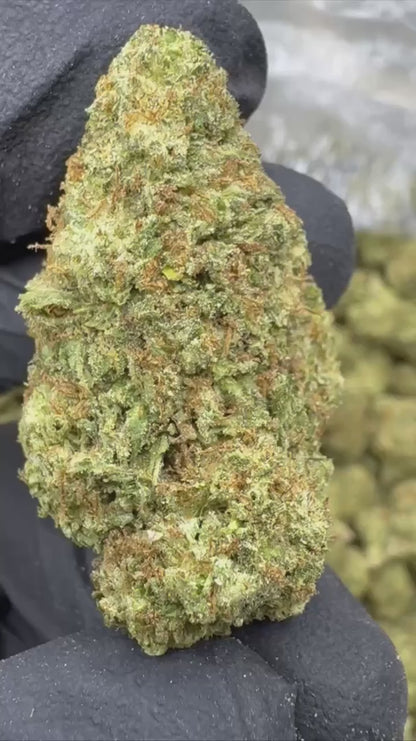 Strawberry Cough - THCA - Topshelf
